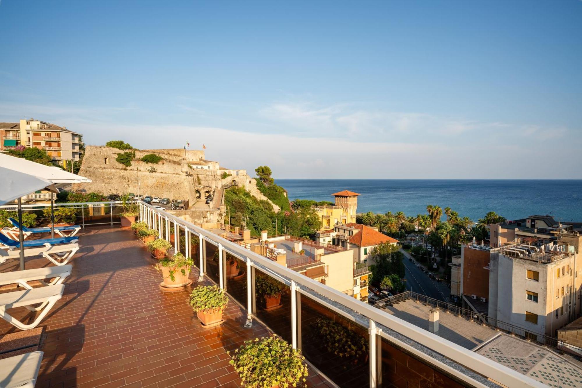 Hotel Careni Villa Italia Finale Ligure Eksteriør bilde