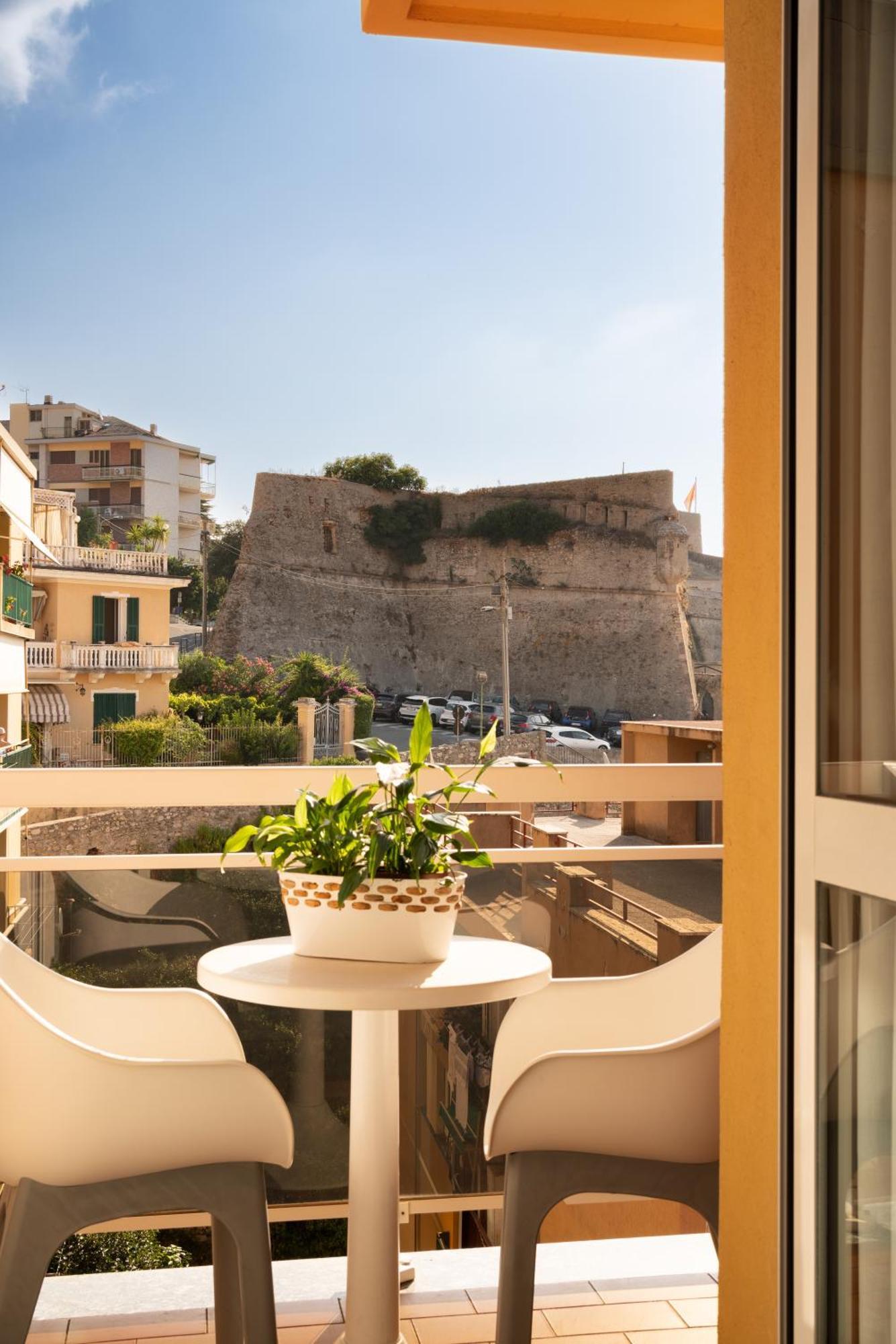 Hotel Careni Villa Italia Finale Ligure Eksteriør bilde